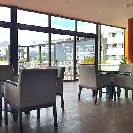 Costa Calero Thalasso & מלון