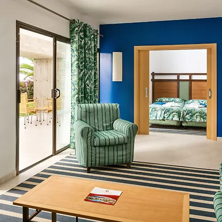 Costa Calero Thalasso & 4*