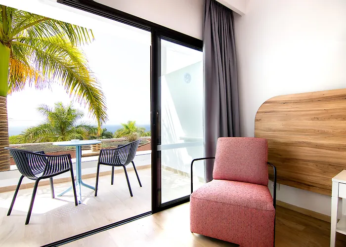 מלון Costa Calero Thalasso & פוארטו קאלרו