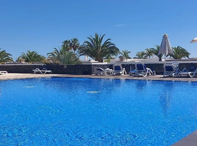 Costa Calero Thalasso & פוארטו קאלרו