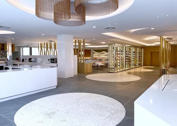 Costa Calero Thalasso & פוארטו קאלרו