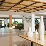 Costa Calero Thalasso & Отель