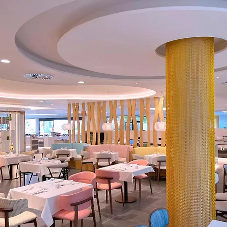 Costa Calero Thalasso & 4* 푸에르토카레로