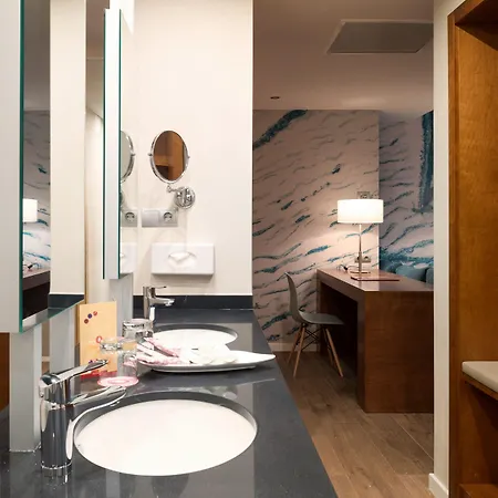 Costa Calero Thalasso & Hotel 4*