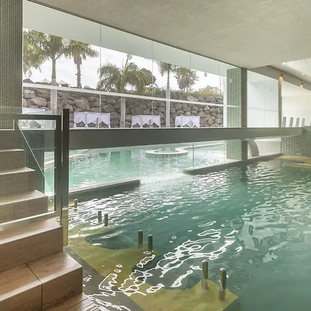 Costa Calero Thalasso & Hotel 4*