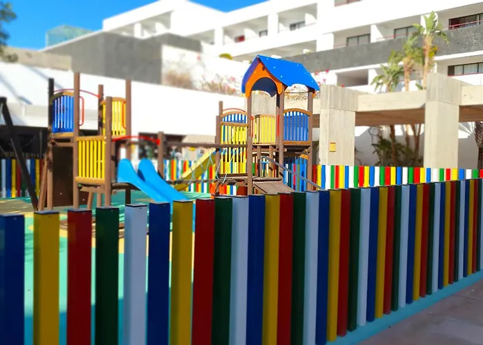 Costa Calero Thalasso & 4*