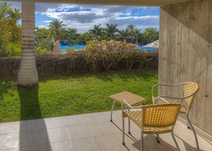 Costa Calero Thalasso & 4* Puerto Calero