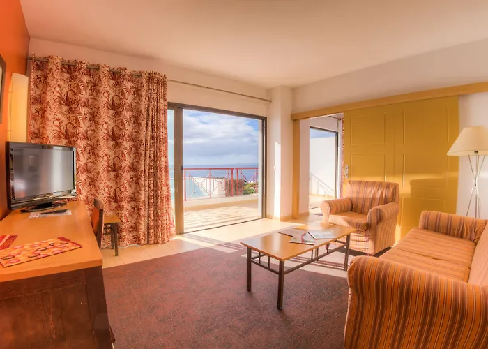 Costa Calero Thalasso & 4*